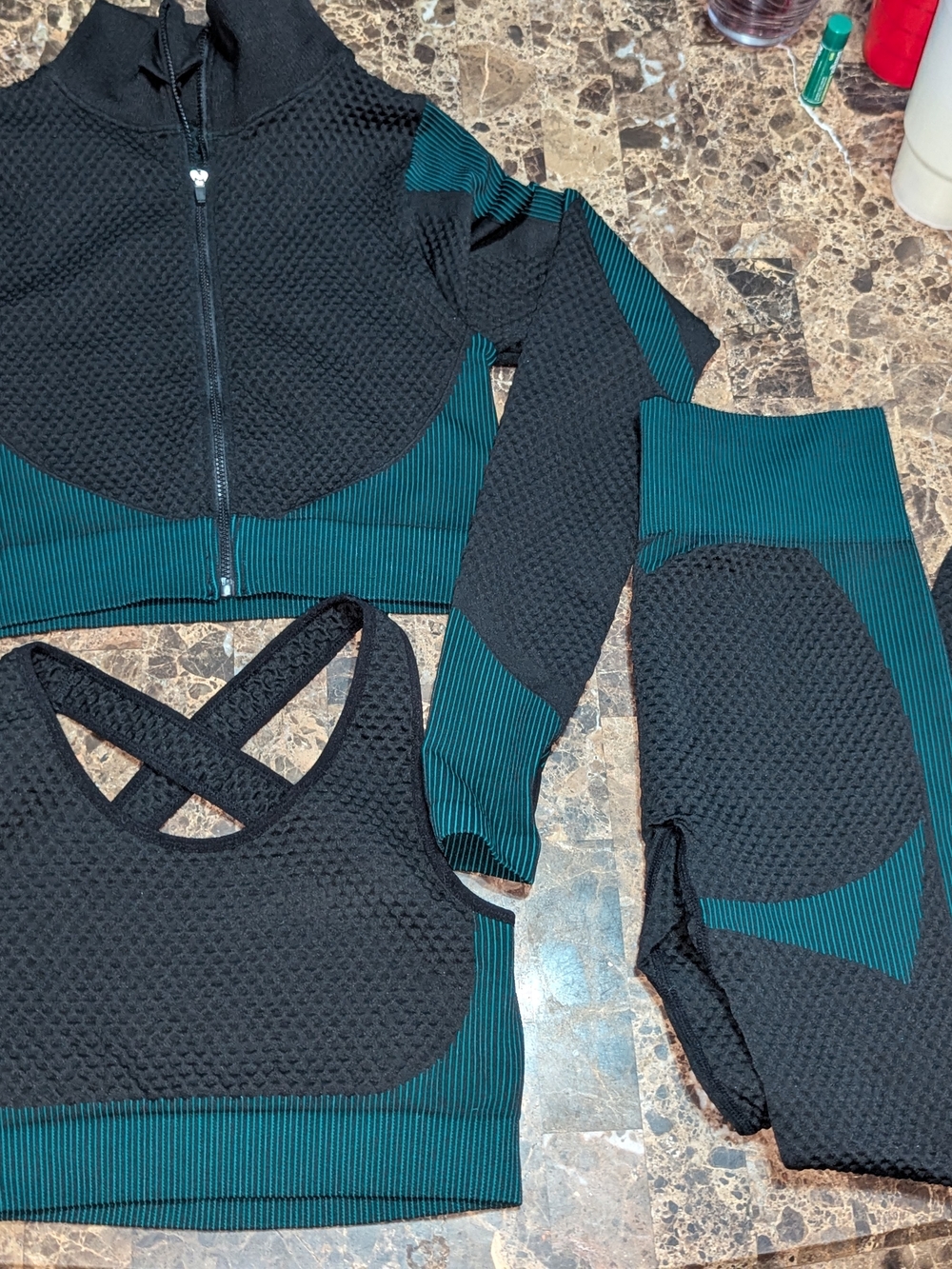 Black & Teal Textured Workout Set - Zip Jacket, Sports Bra & Leggings